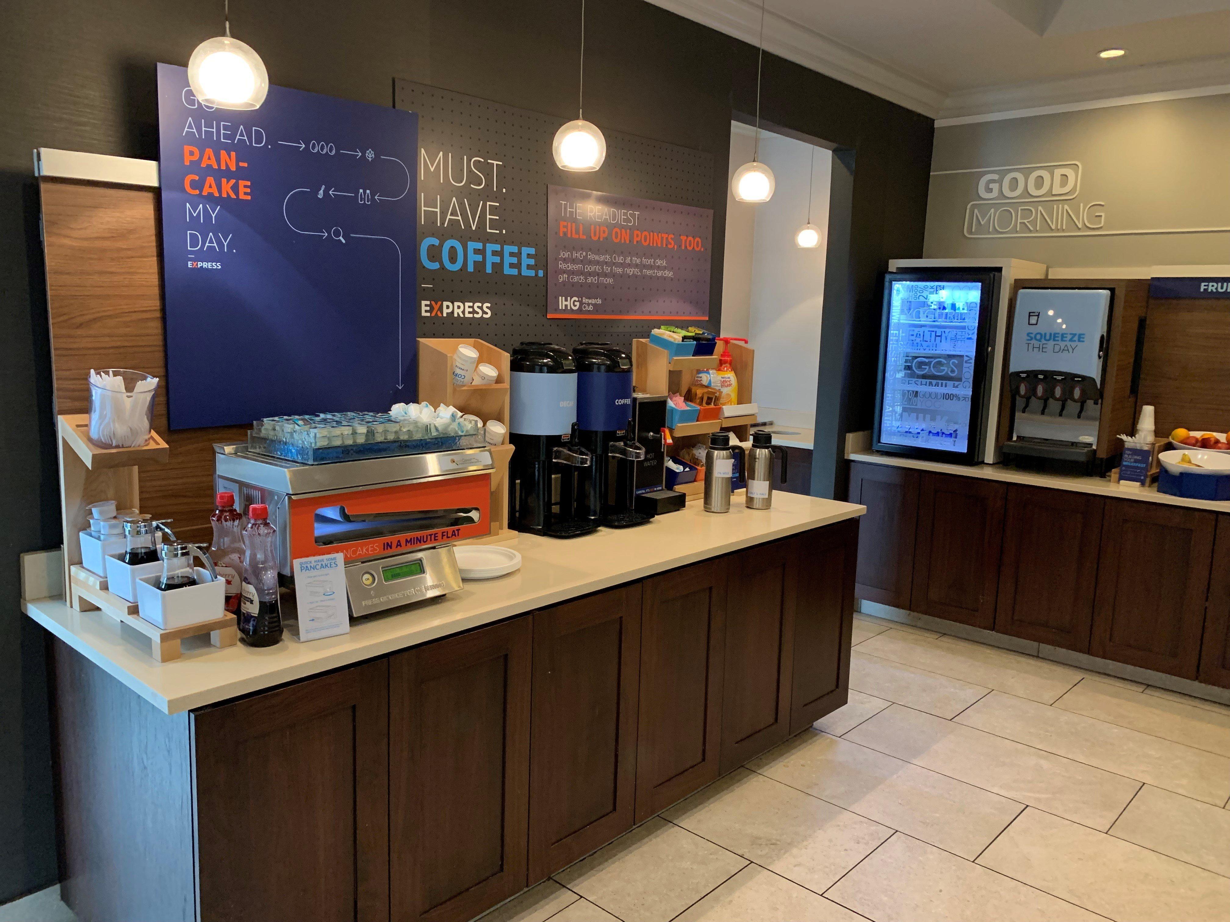 Holiday Inn Express Hotel & Suites St. Louis West-O'Fallon By Ihg Luaran gambar