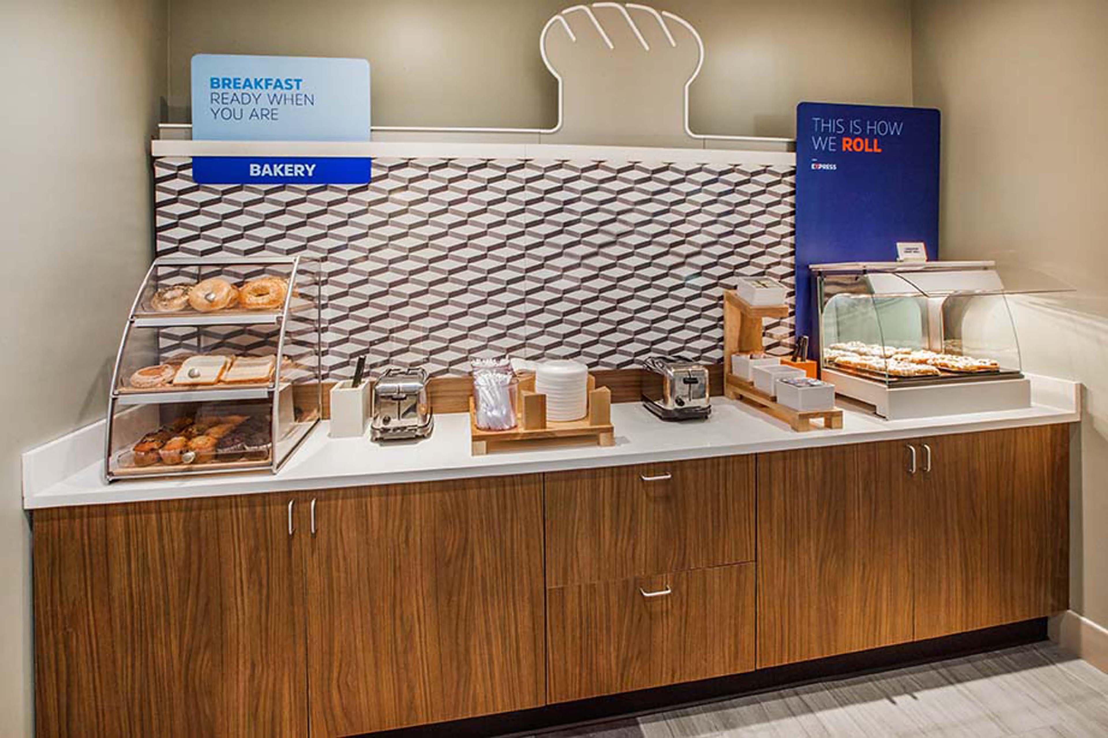 Holiday Inn Express Hotel & Suites St. Louis West-O'Fallon By Ihg Luaran gambar